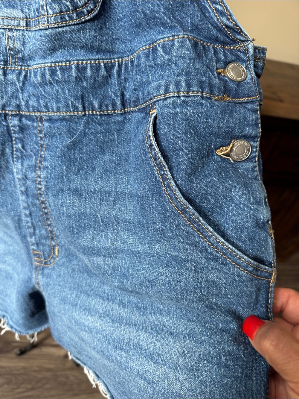 No Boundaries Blue Denim Short Overalls - Like New - Picture 2 of 6